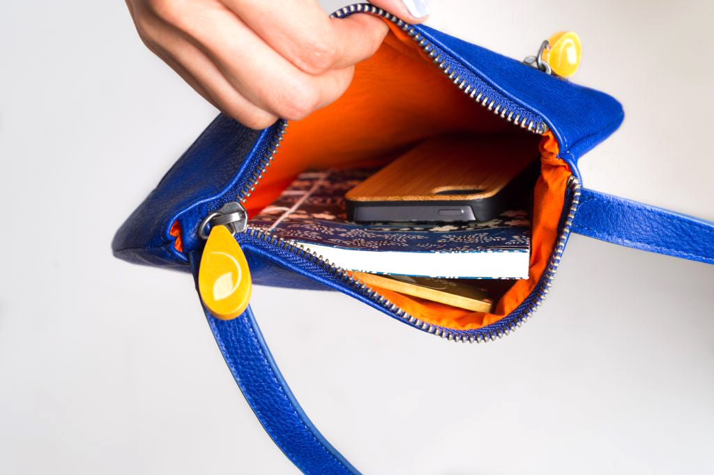 Willoughby Crossbody Bag